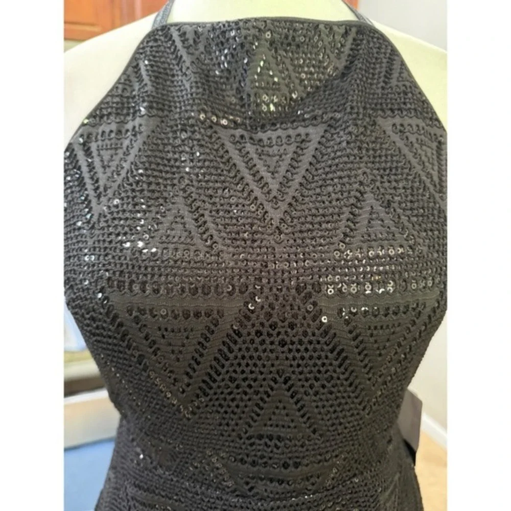 Guess sleeveless fit